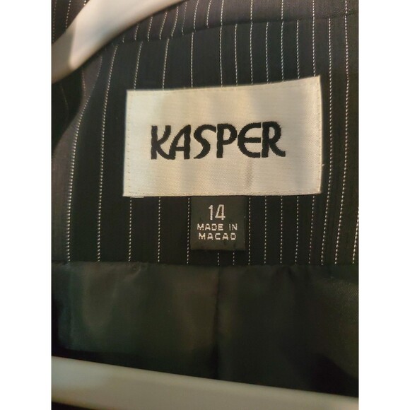 Kasper Suit Black With White Pin Stripe Size 14 - Picture 3 of 5